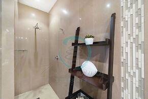 Luxury Marina Mansion Pool Gym BBQ Office