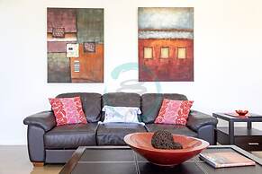 Luxury Marina Mansion Pool Gym BBQ Office