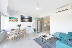 Zen Marina Bayview Balcony Executive Suite