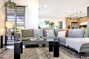 Zenhouse Prestige Modern Stylish Private Lawn