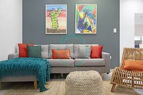 Zenhouse Prestige Modern Stylish Private Lawn