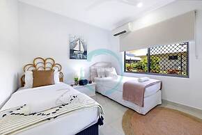 Zenhouse Prestige Modern Stylish Private Lawn