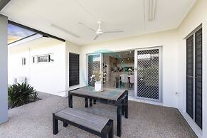 Zenhouse Prestige Modern Stylish Private Lawn