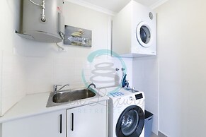 Pinnacle Penthouse Ambience Views Pool Gym