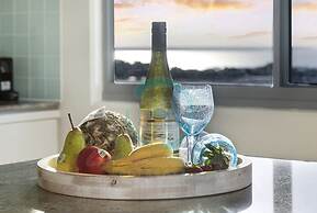 Pinnacle Penthouse Ambience Views Pool Gym