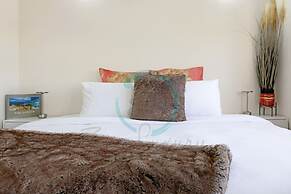 Lux Beachfront PH Office Pool Skyline Views