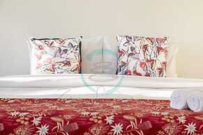 Lux Beachfront PH Office Pool Skyline Views