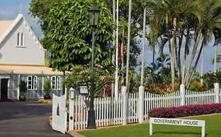 Lux Beachfront PH Office Pool Skyline Views