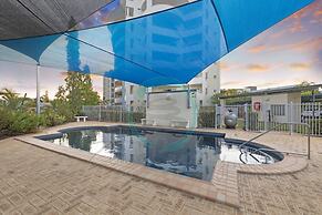 Lux Beachfront PH Office Pool Skyline Views