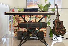 Lux Beachfront PH Office Pool Skyline Views