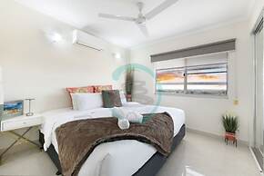 Lux Beachfront PH Office Pool Skyline Views