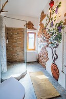 Viewtopia - The Secret Land