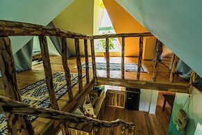 Viewtopia - The Secret Land