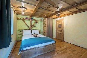 Viewtopia - The Secret Land