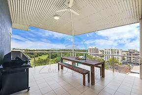 Zen Ocean View Ph Spacious Living Pool Parking