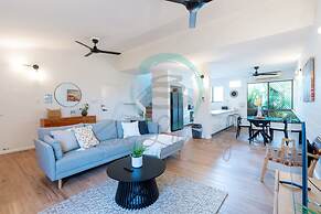 Nightcliff Foreshore Seaview Outdoor Dining