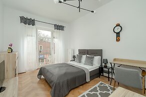 Apartment Poznan With Balcony by Renters