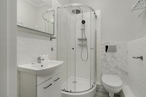 Apartment Poznan With Balcony by Renters