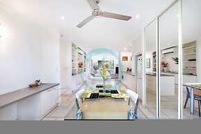 Zen Treetops Private Pool Outdoor Dining