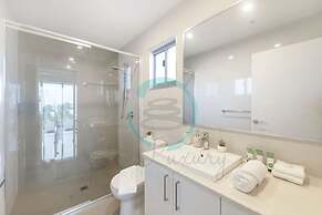 ZEN Array Cityscape Panoramas Gym Pool BBQ