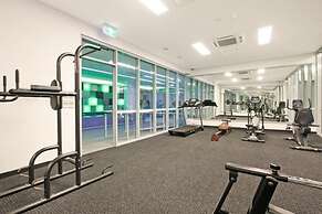 City Skyline Sea Views Parking