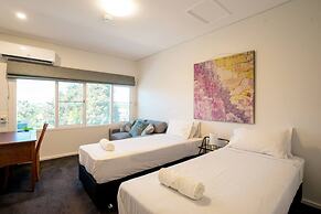 Zenhouse Retreat 5BR Homey Haven Pool Office