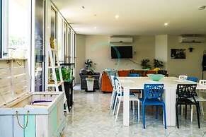 Zenhouse Retreat 5BR Homey Haven Pool Office