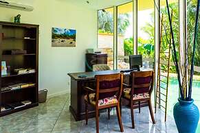 Zenhouse Retreat 5BR Homey Haven Pool Office