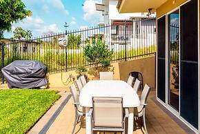 Zenhouse Retreat 5BR Homey Haven Pool Office