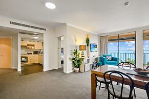 Rustic Sunset Horizon Oceanview Balcony Dining