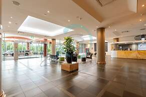 Rustic Sunset Horizon Oceanview Balcony Dining