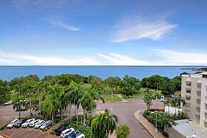 Rustic Sunset Horizon Oceanview Balcony Dining