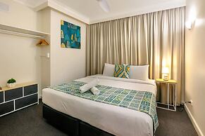 Rustic Sunset Horizon Oceanview Balcony Dining