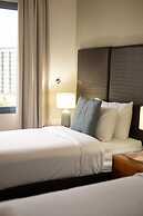 Rustic Sunset Horizon Oceanview Balcony Dining