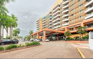 Rustic Sunset Horizon Oceanview Balcony Dining