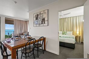 Rustic Sunset Horizon Oceanview Balcony Dining