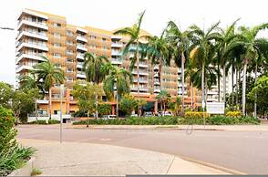 Rustic Sunset Horizon Oceanview Balcony Dining