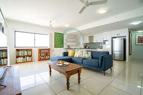 Zen Mitchell Rooftop Outdoor Dining Oceanview