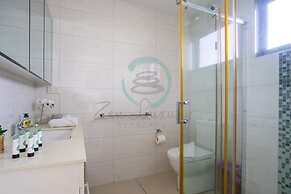 Zen Mitchell Rooftop Outdoor Dining Oceanview