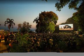 Oceanfront Marvel Harbour View Pool Parking