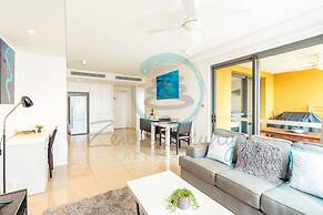 Oceanfront Marvel Harbour View Pool Parking