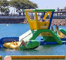 Zen Arkaba 3BR Luxury Waterfront Apt Pool BBQ