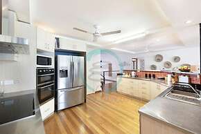 Zenlux Durack Picturesque Tranquil - Pool - BBQ - Golf Course