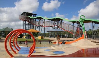 Zenlux Durack Picturesque Tranquil - Pool - BBQ - Golf Course