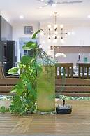 Zenhouse Stylish Lawn Workspace Outdoordining