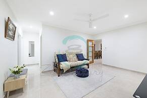 Zenhouse Stylish Lawn Workspace Outdoordining