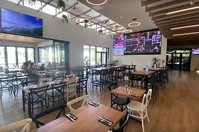 Zenhouse Stylish Lawn Workspace Outdoordining