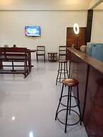 Ubud suites batuan
