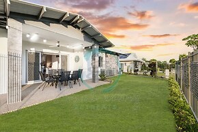 Zenhouse Bushland Fenced Backyard Near Hospital