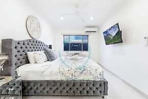 Zenhouse Bushland Fenced Backyard Near Hospital